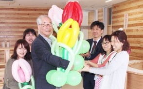 はるるにバルーン贈る