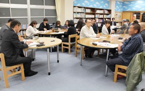 山室山小で市長らと語る会