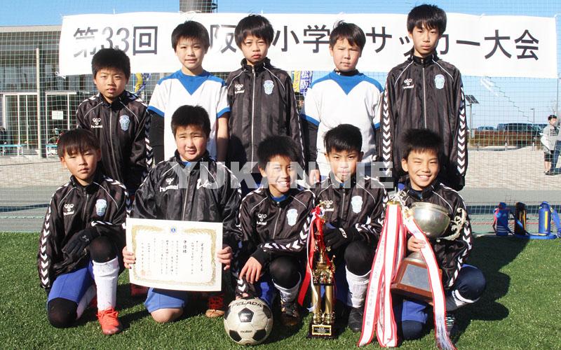 190116市小学生サッカーで準V_山室山B