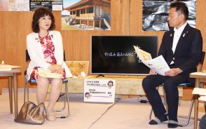 190902片山大臣が斎宮視察