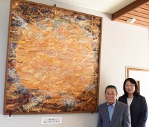 200408南小に絵を寄贈