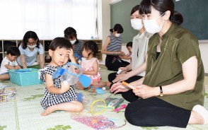 200703ふれんずでおもちゃ作り