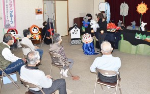 201014松尾で人形劇