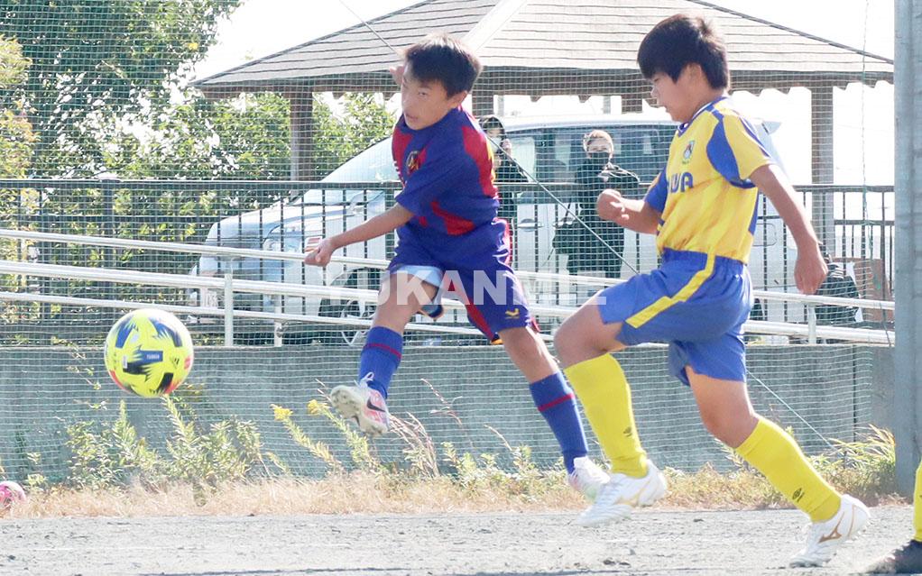 201105少年サッカーU-12明和の末利君