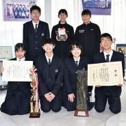 201228三重高が演劇で中日本優勝