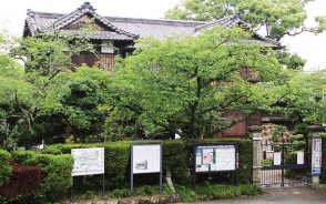 201212-小津安二郎青春館と歴史民俗資料館200709