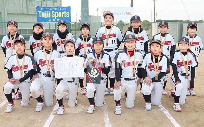 210104小学生ソフトのレッツ杯‗優勝した山室山集合