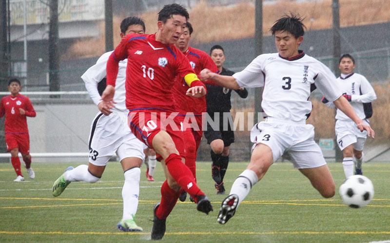 210124高校サッカー囲み吉良選手