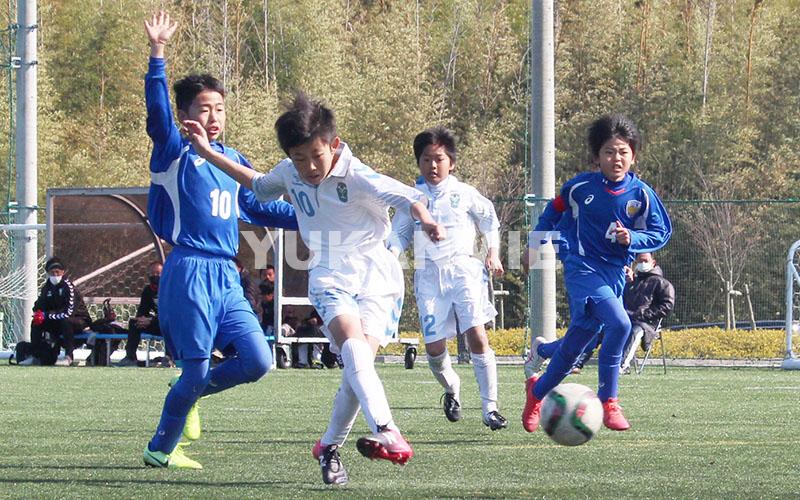 210315サッカーJA杯プレー